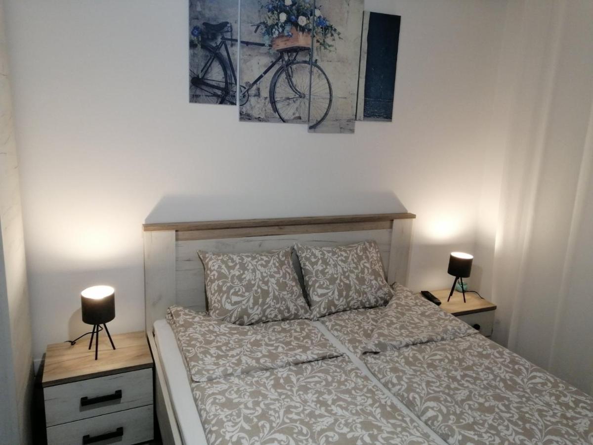 Apartman Petres Sombor Eksteriør bilde