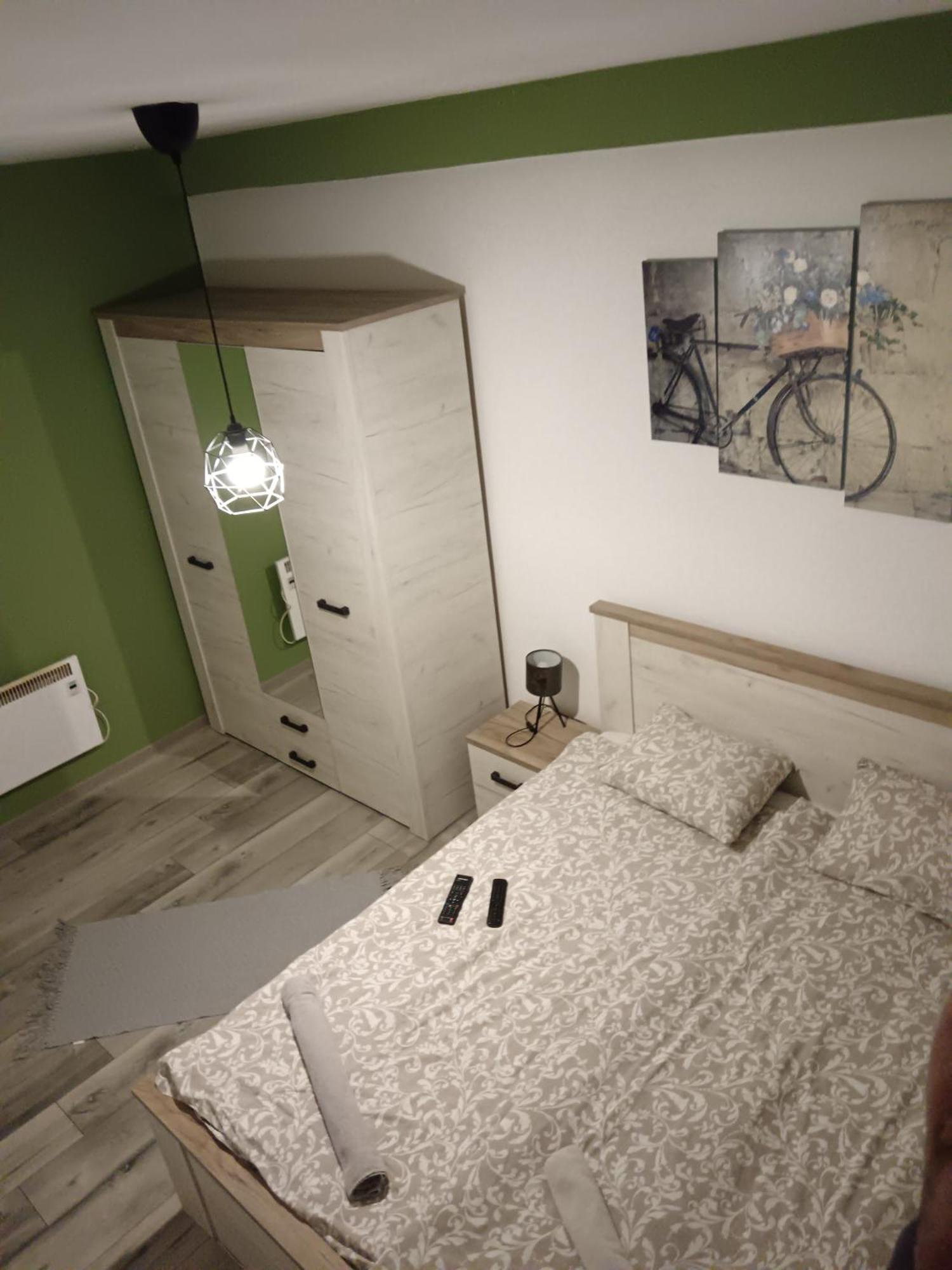 Apartman Petres Sombor Eksteriør bilde